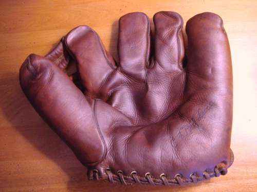 Red Lucas Goldsmith RL Front